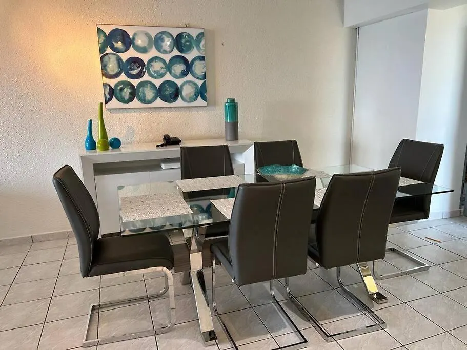 Ocean View Deluxe Suite: Pvt. Beach & Pool San Juan Aparthotel